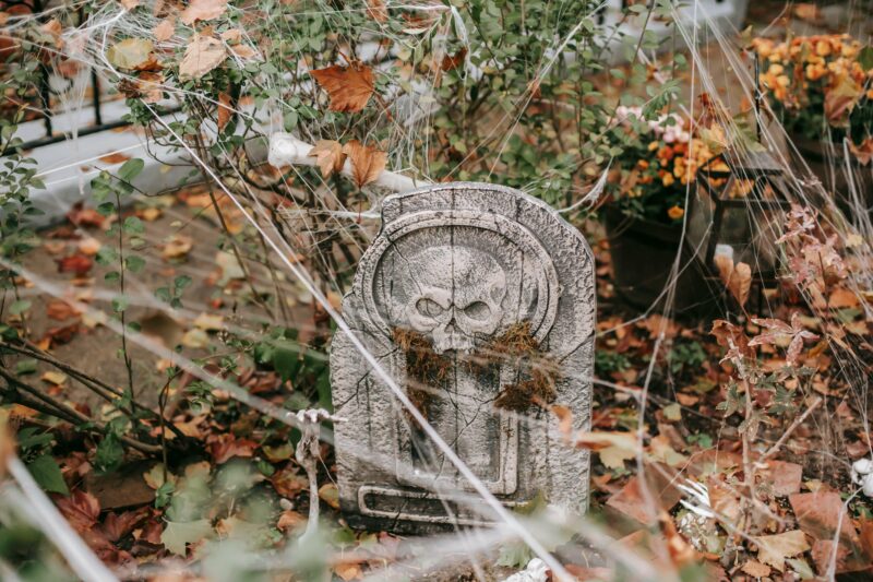 halloween ornaments- skull bone tombstone