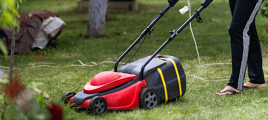 a lawm mower working
