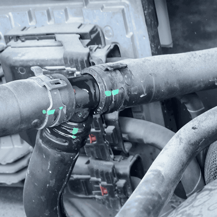 Check whether there is any leakage at the hose and the connection Check whether there is any leakage at the hose and the connection