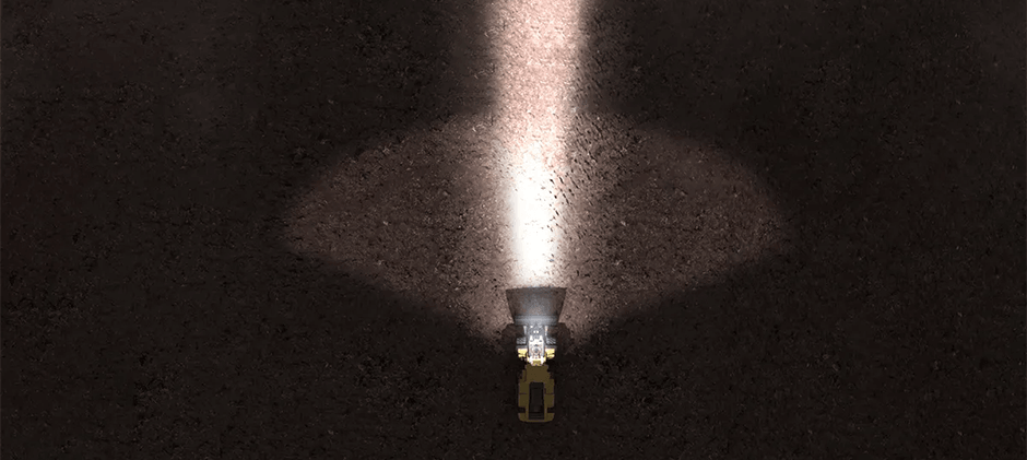 An illustration showing a combo beam pattern, combining both a wide flood and a long spot beam from an LED work light.