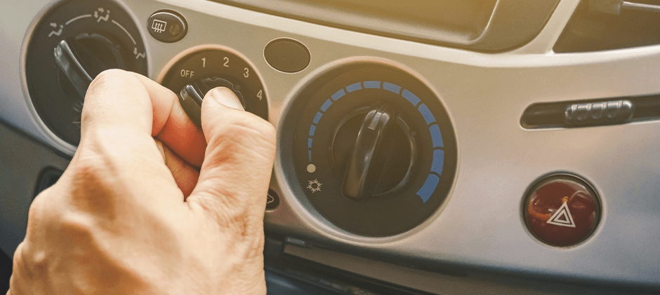 Press the air conditioner button to turn on the air conditioner.