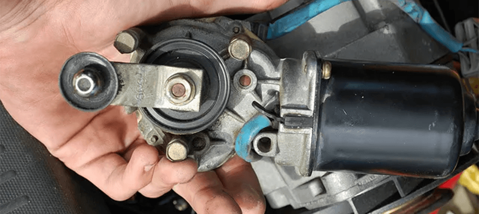 Hands-On Wiper Motor Inspection