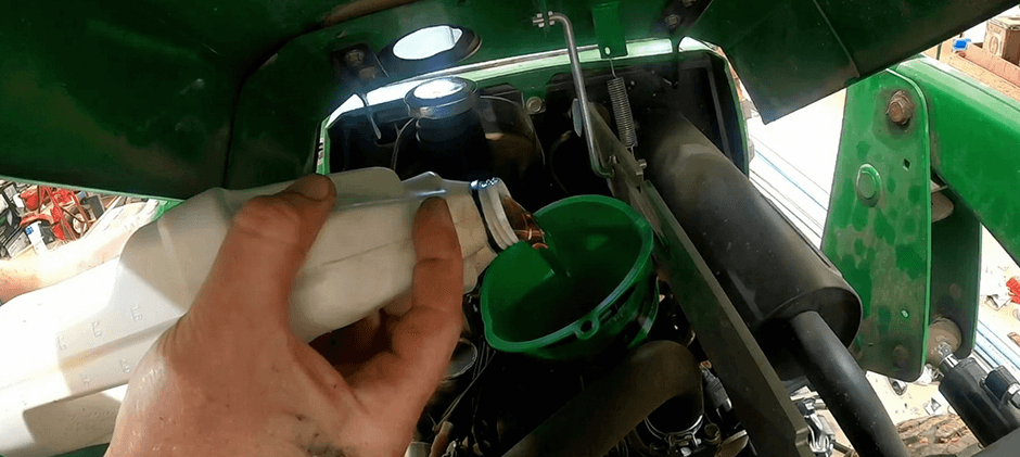 Why Tractor Need Timely Oil Changes