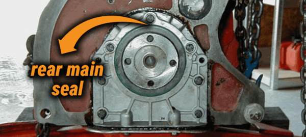 What Are the Rear Main Seal Leak Symptoms?