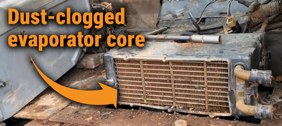 Evaporator core blocked with dust