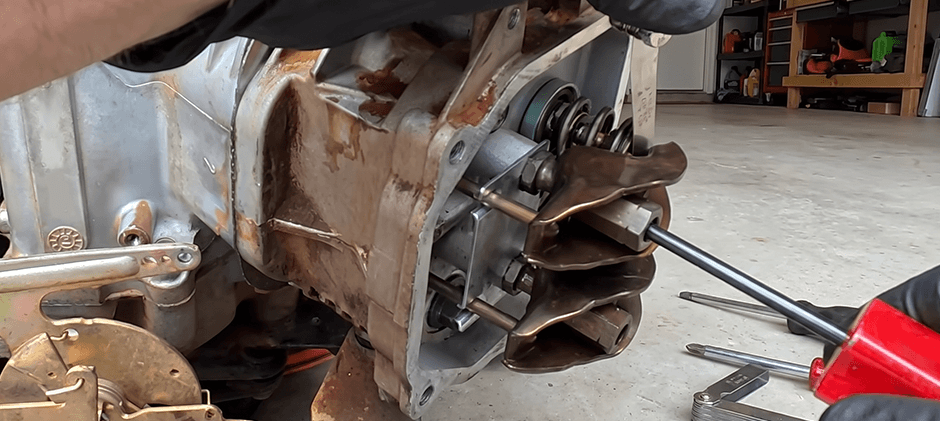 How to Adjust Kohler Valve Clearance